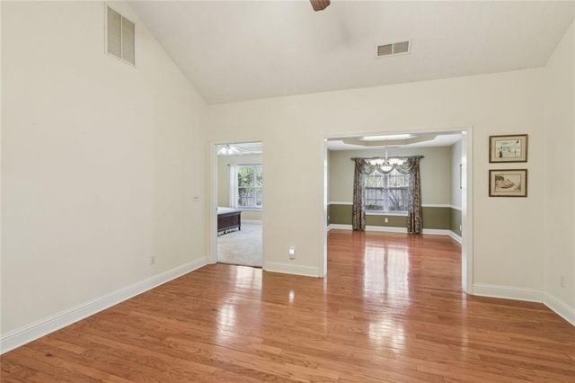 2530 Rosehill Circle, Lithia Springs, GA 30122