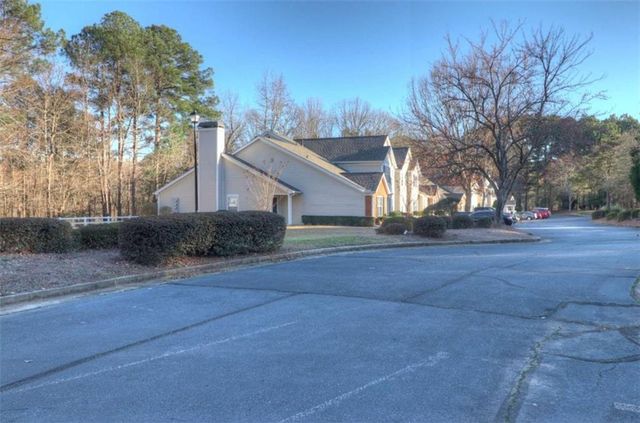 601 Ridgefield Drive, Peachtree City, GA 30269