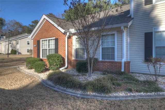 601 Ridgefield Drive, Peachtree City, GA 30269