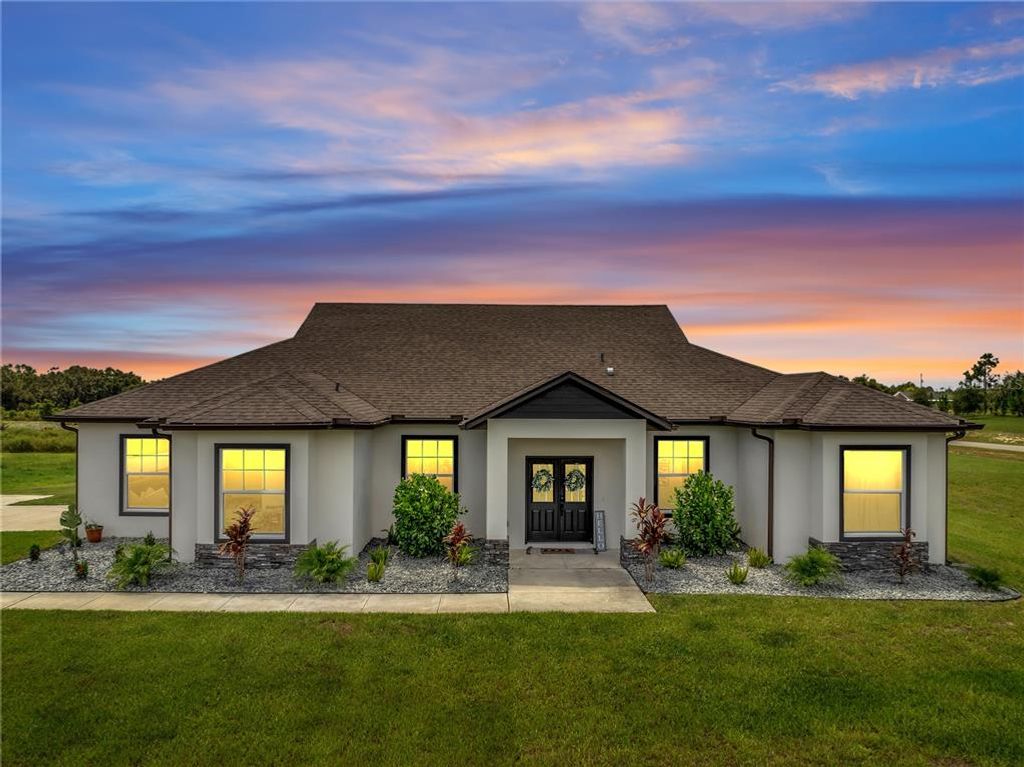 9041 OAKHEART LANE, Clermont, FL 34711