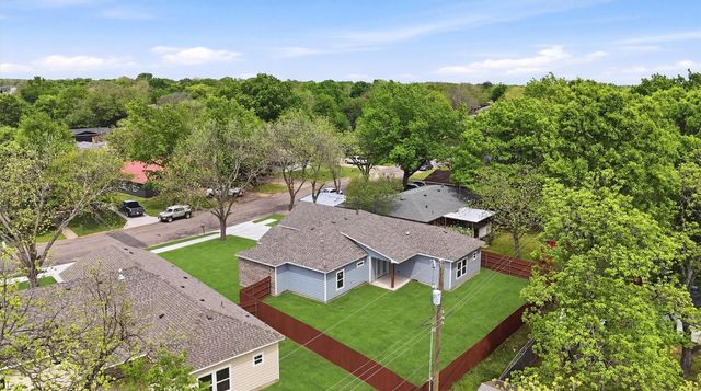 1015 Holiday, Sherman, TX 75090