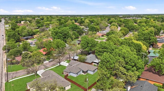 1015 Holiday, Sherman, TX 75090