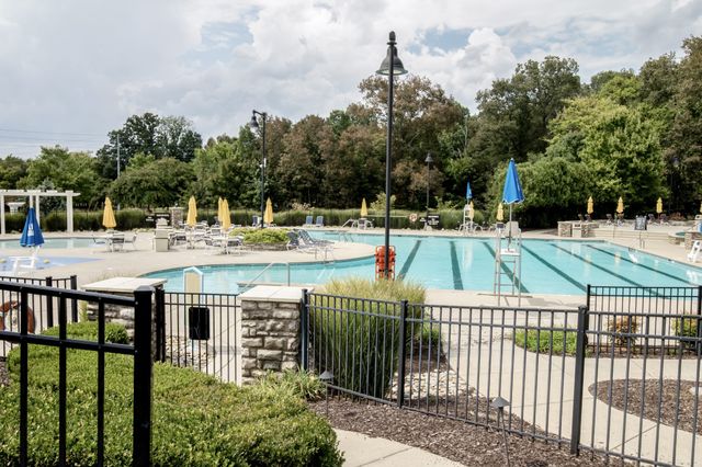 2177 Erin Ln, Mount Juliet, TN 37122