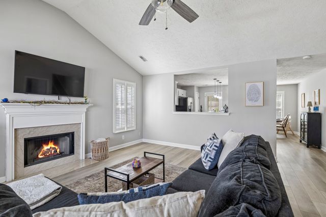 2177 Erin Ln, Mount Juliet, TN 37122