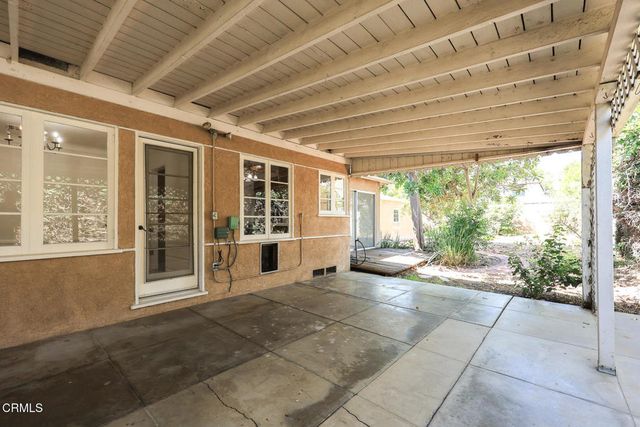 321 S Griffith Park Drive, Burbank, CA 91506