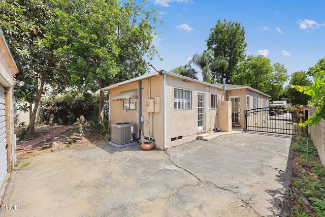 321 S Griffith Park Drive, Burbank, CA 91506