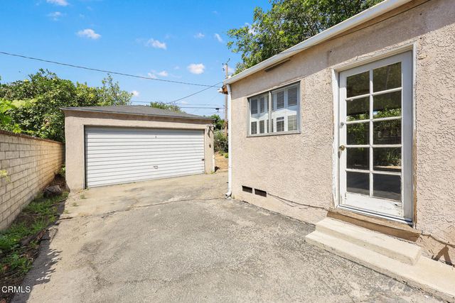 321 S Griffith Park Drive, Burbank, CA 91506