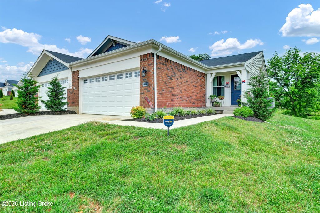 10051 Windcrest Farms Ln, Louisville, KY 40291