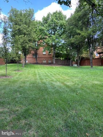 1816 BRENTRIDGE ST, Vienna, VA 22182
