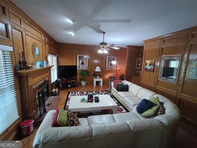 1545 Blyth Walk, Snellville, GA 30078