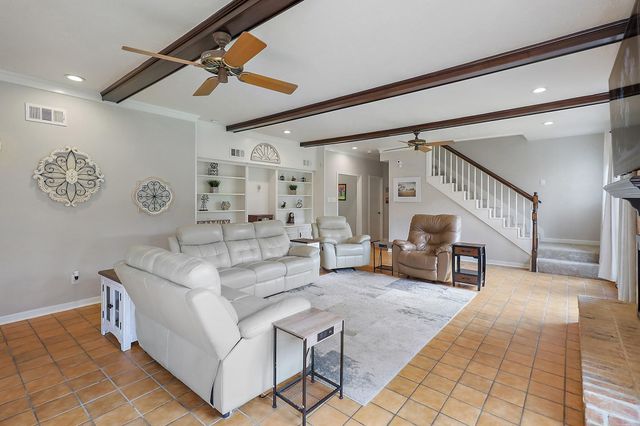 3902 Savell Drive, Baytown, TX 77521