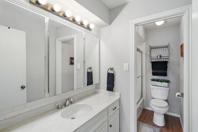 3902 Savell Drive, Baytown, TX 77521