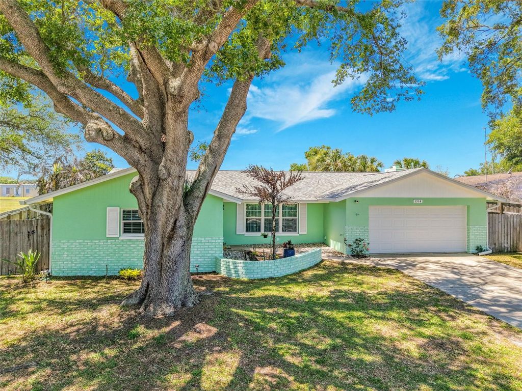 Image 9 of property listing at 1514 LIME DRIVE, Melbourne, FL 32935