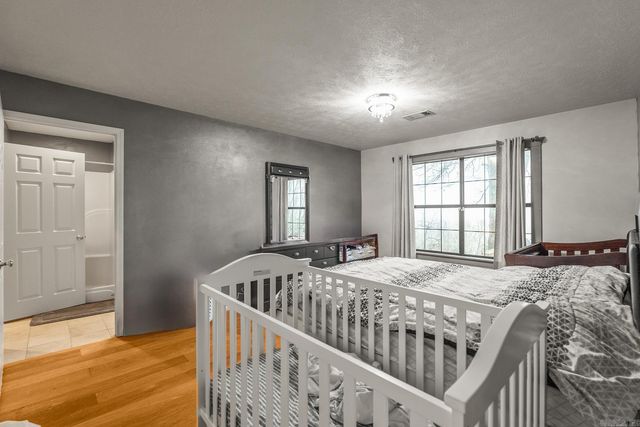 92 Scenic Hill Road, Conway, AR 72034