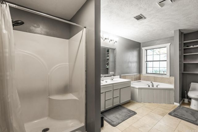 92 Scenic Hill Road, Conway, AR 72034