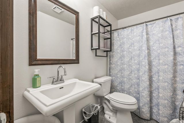 92 Scenic Hill Road, Conway, AR 72034