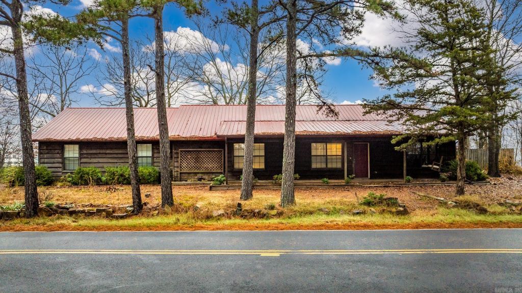 92 Scenic Hill Road, Conway, AR 72034