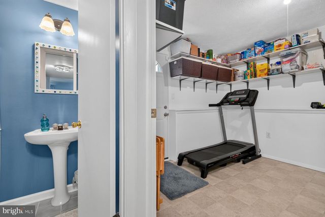 7915 KINGS BENCH PL, Pasadena, MD 21122