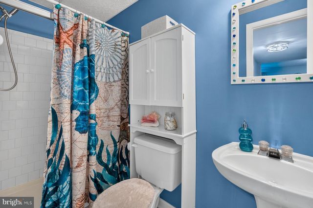 7915 KINGS BENCH PL, Pasadena, MD 21122