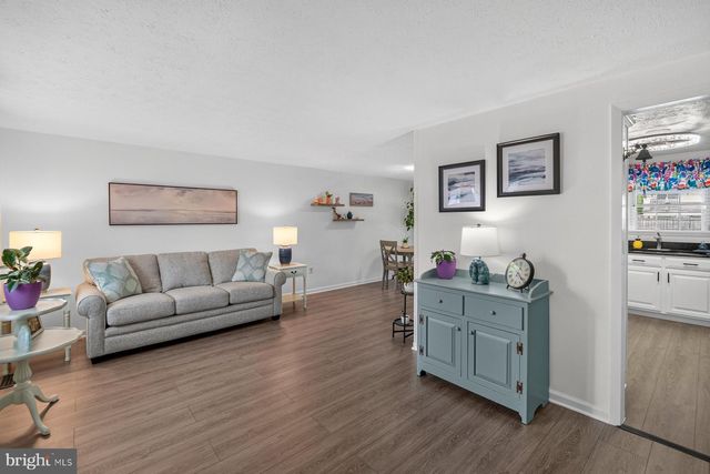 7915 KINGS BENCH PL, Pasadena, MD 21122