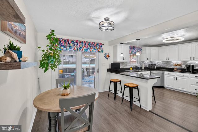7915 KINGS BENCH PL, Pasadena, MD 21122