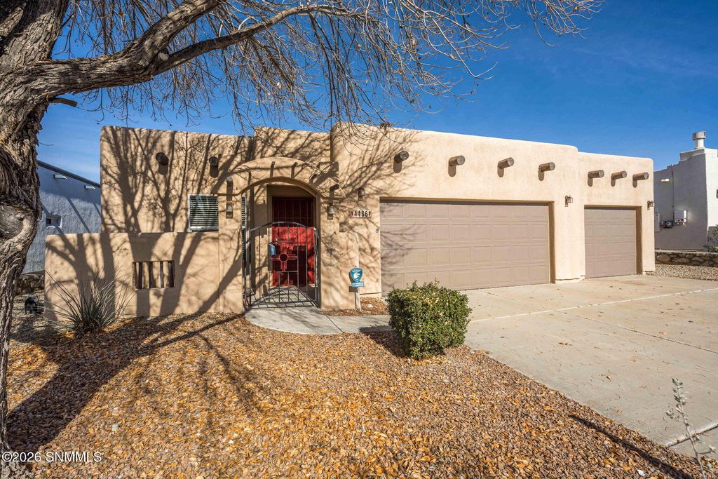 4486 Camino Dos Vidas, Las Cruces, NM 88012