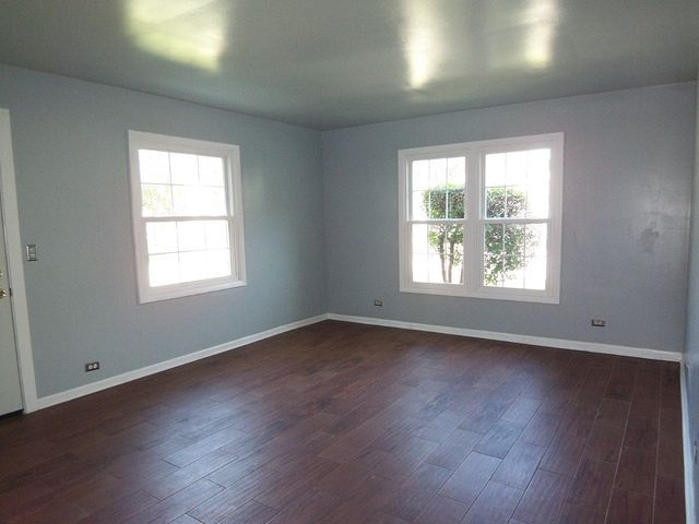 1925 Georgetown Lane, Hoffman Estates, IL 60169