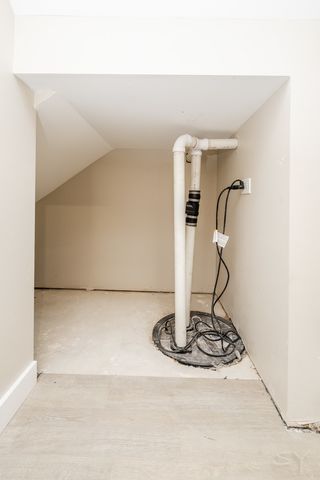 6129 N Ravenswood Avenue, Chicago, IL 60660