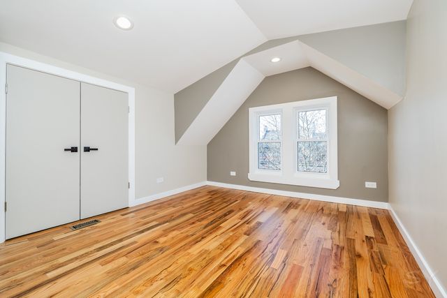 6129 N Ravenswood Avenue, Chicago, IL 60660