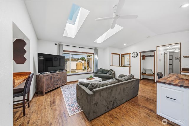 6113 148th Avenue NE, Lake Stevens, WA 98258