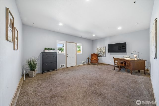 6113 148th Avenue NE, Lake Stevens, WA 98258