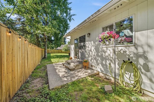 6113 148th Avenue NE, Lake Stevens, WA 98258