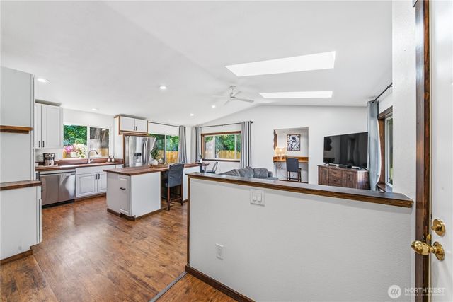 6113 148th Avenue NE, Lake Stevens, WA 98258