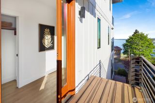 312 N State Street #101, Bellingham, WA 98225