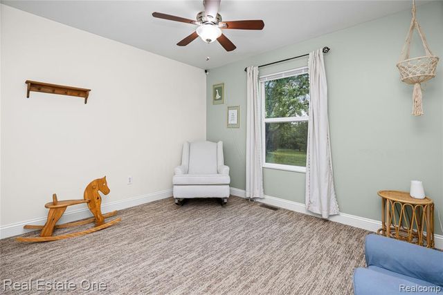 2479 Gibson Road, Grand Blanc, MI 48439