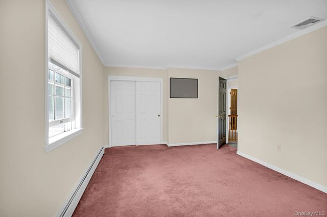 28 Brady Road, Warwick, NY 10990