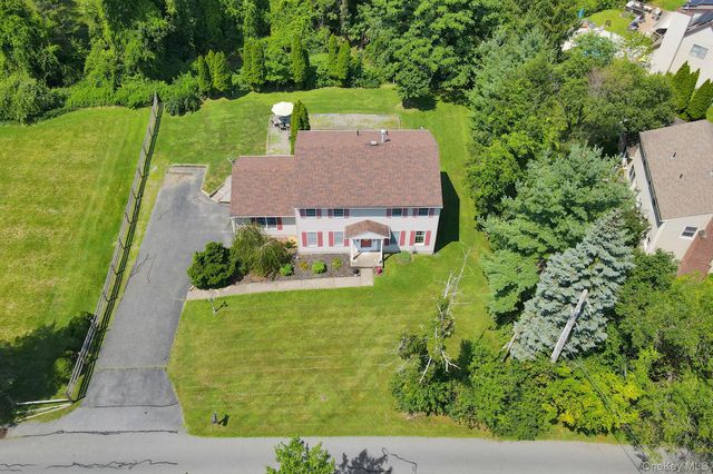 28 Brady Road, Warwick, NY 10990