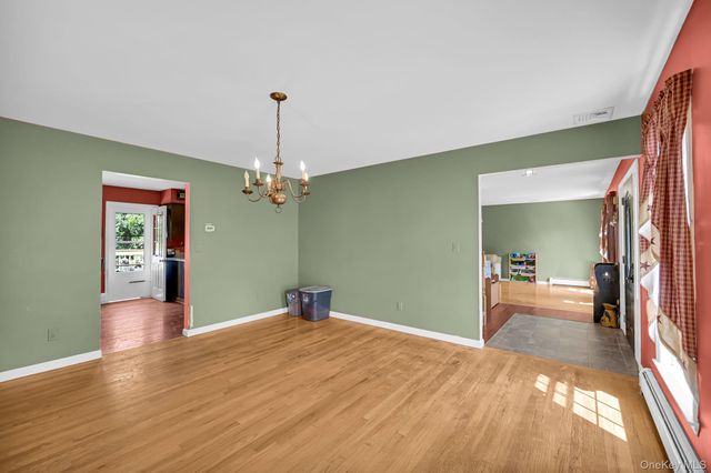 28 Brady Road, Warwick, NY 10990