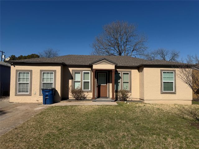 2829 Falls Drive, Dallas, TX 75211