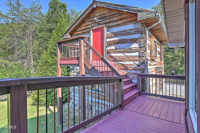 3388 Flower Gap Road, Blackwater, VA 24221