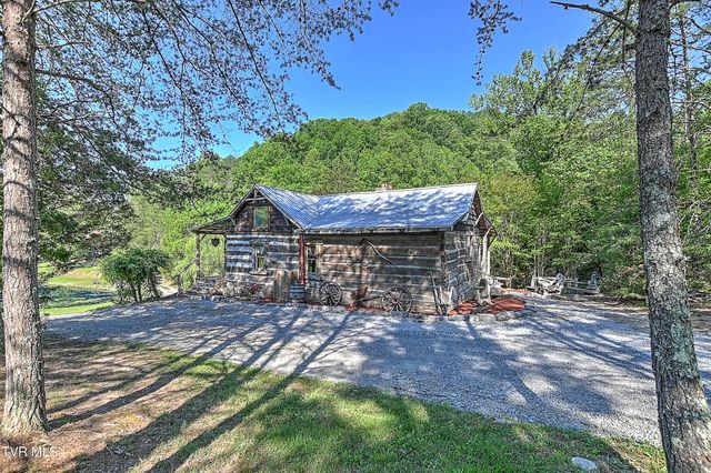 3388 Flower Gap Road, Blackwater, VA 24221