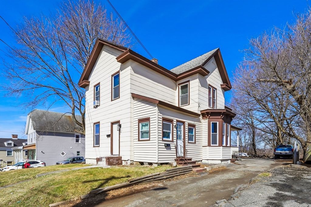 36 Division St, Pittsfield, MA 01201