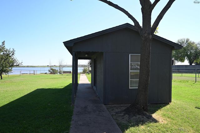 77 EDGEWATER DRIVE, Wichita Falls, TX 76308