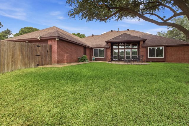 1416 Daventry Drive, Desoto, TX 75115