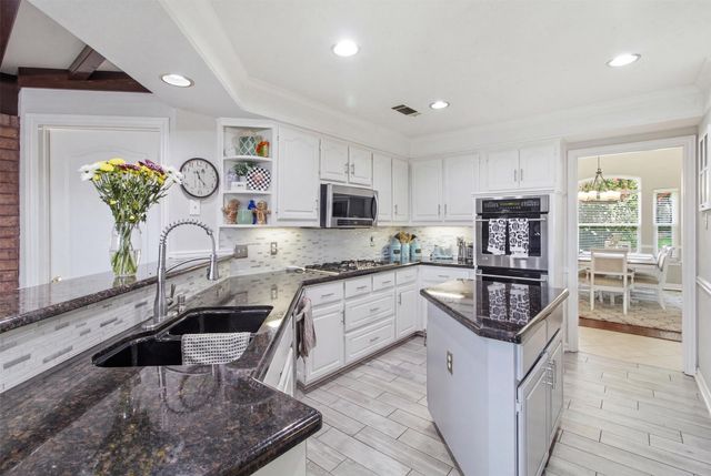 1416 Daventry Drive, Desoto, TX 75115