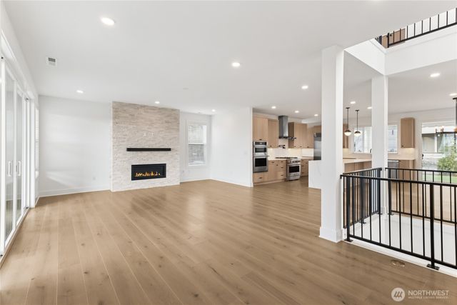 8509 137th Avenue SE, Newcastle, WA 98059