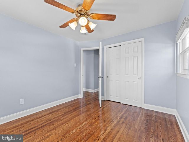523 RHODE ISLAND AVE, Cherry Hill, NJ 08002