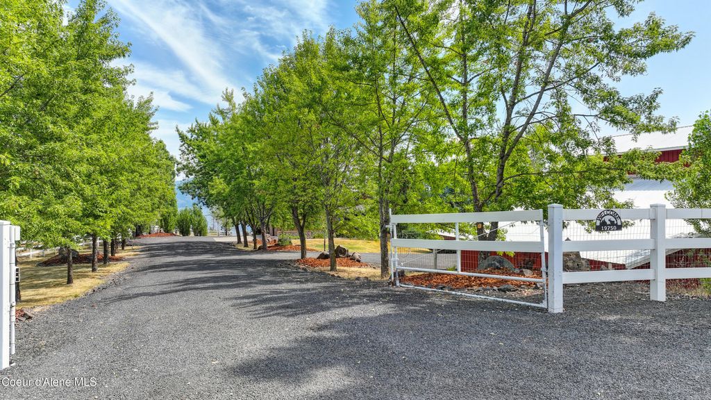 19750 Providence Ln, Worley, ID 83876 photo 3