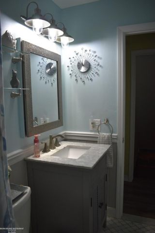 37322 Charter Oaks Boulevard, Clinton Twp, MI 48036