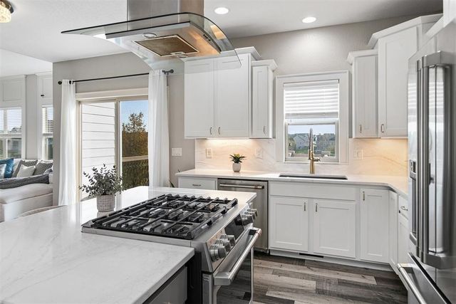 5119 NE Jan Rose Parkway, Ankeny, IA 50021